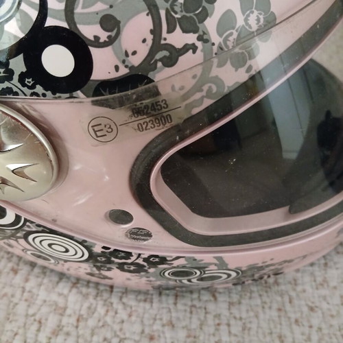 Nolan helmet pink used E3 052462/P-024025