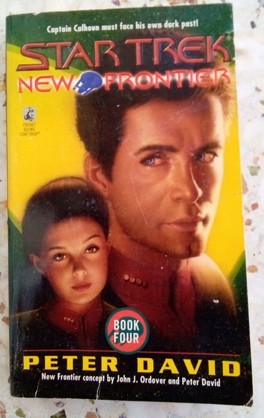 Βιβλίο τσέπης στα αγγλικά Star Trek the new frontier