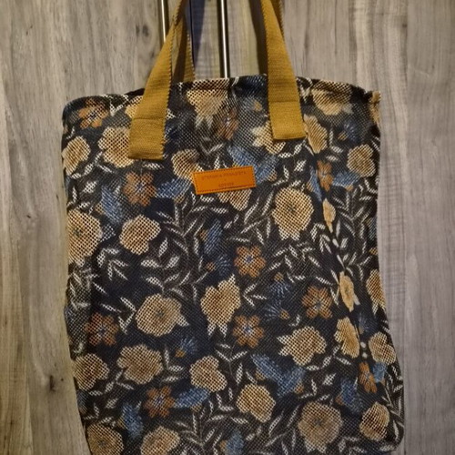 Korres Tote Bag new, shoulder, brown and yellow