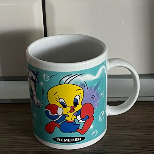 Tweety Mug used, Looney Tunes Warner Bros 1996