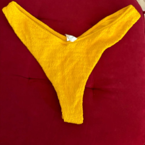 Calzedonia yellow swimsuit set like new