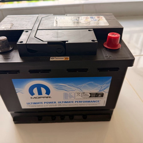 Opel car battery genuine 60Ah 680A start/stop like new