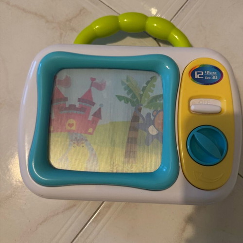 Playgo Mini TV like new musical toy television