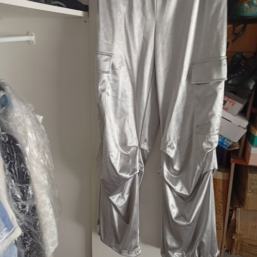 Shein cargo pants and top set like new, silver