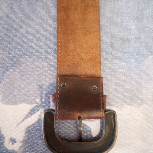 Wide women's leather belt vintage style, brown