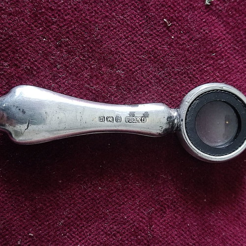 Silver English magnifying glass with ring used, 1910