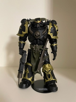 McFarlane Warhammer Chaos Space Marine Figure like new