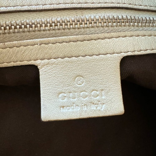 GucciGG Canvas Bamboo Peggy Hobo used Gucci bag
