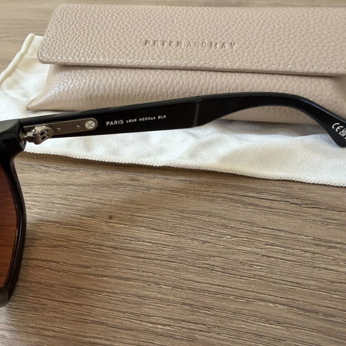 Peter and May sunglasses like new