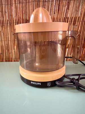 Vintage Lemon Squeezer Philips