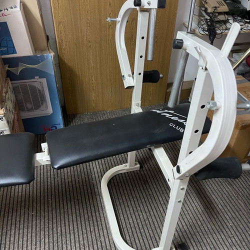 Heraklis used with bar and weights for home fitness