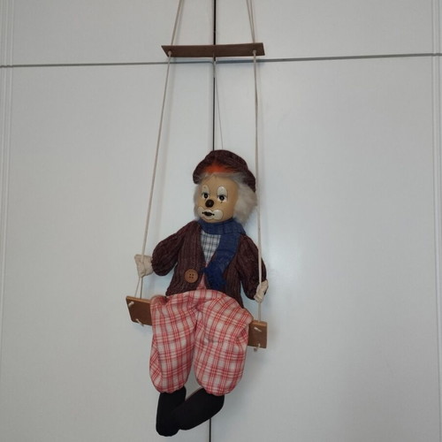 Porcelain hanging clown vintage like new, in excellent condition