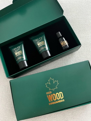 Dsquared συλλεκτική κασετίνα Green Wood καινούργια με μινιατούρες
