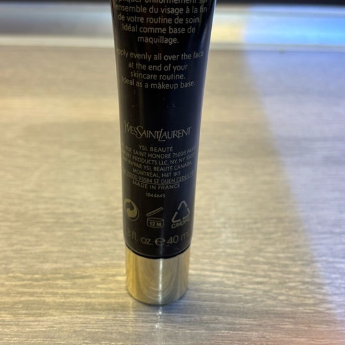 Ysl Top Secrets like new, makeup base and retouch product