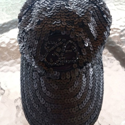 Beaded hat black, new, one size