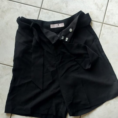 High-waisted bermuda shorts A-Style black used, size S