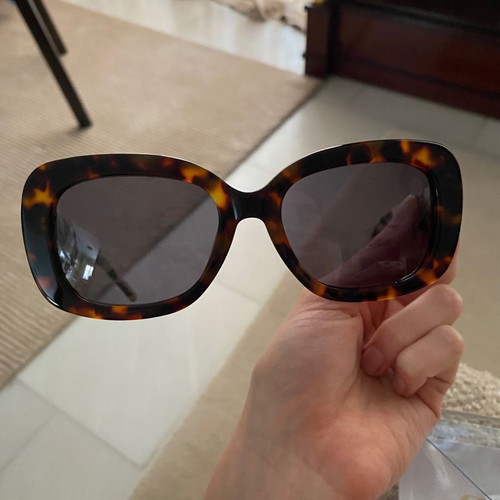Shevoke sunglasses new with animal print and tortoise frame