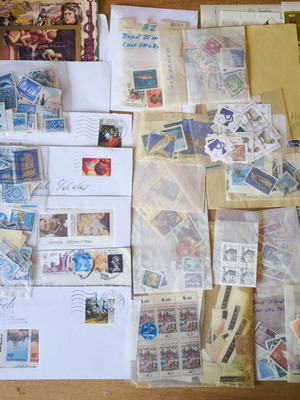 Mega lot 25 envelopes with stamps
