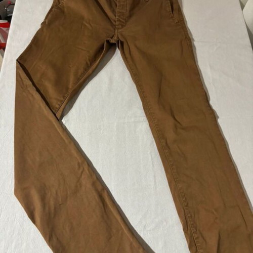 Boston teenage pants like new, size 32 for boys