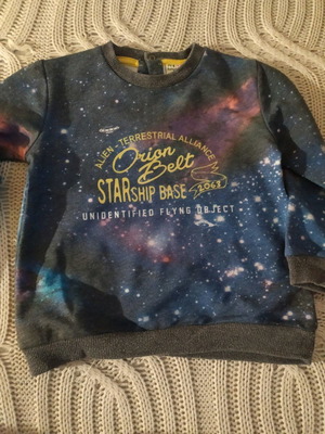 Prenatal t-shirt used for 2 years with back buttons