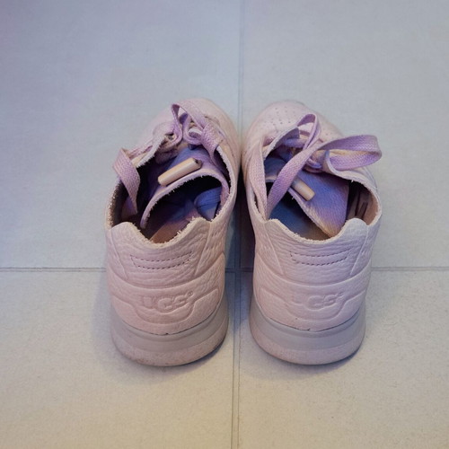 Ugg Australia women's sneakers size 38, like new, soft pink