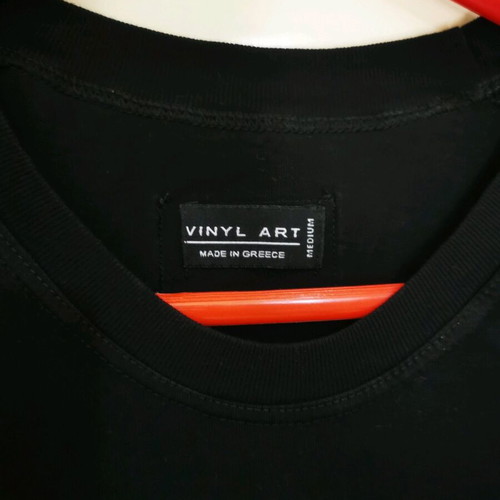 Men's black Vinyl Art shirt used, size M