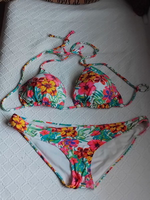 Super bikini like new, colorful, size L