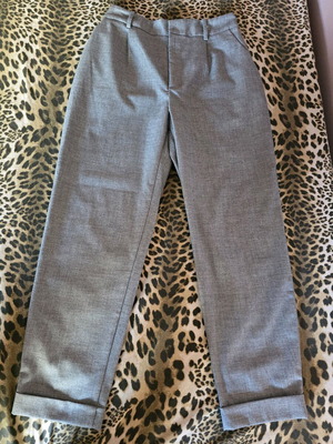 Παντελόνι Zara γκρι, καινούργιο, μέγεθος S / 36 / 8