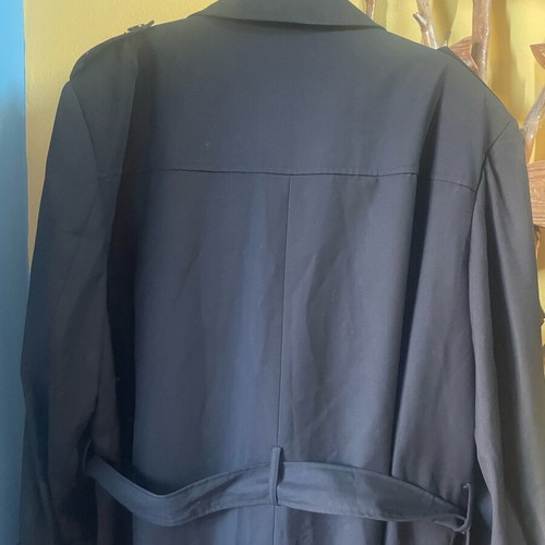 Leonardo Uomo men's black coat like new, size M/L