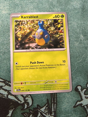 Karrablast Pokemon card used