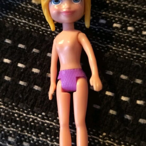 Polly Pocket doll like new