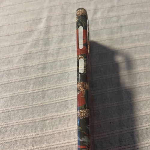 Samsung S21 Burga case used