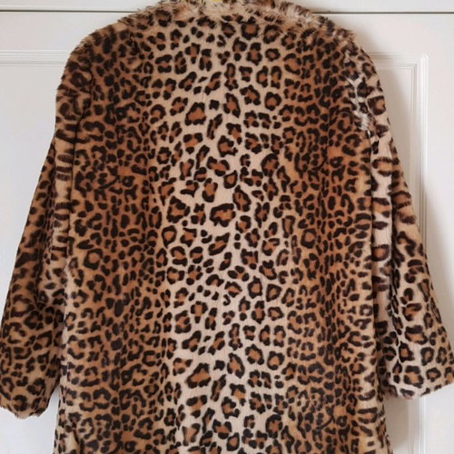 Leopard fur coat used, slightly worn, size S