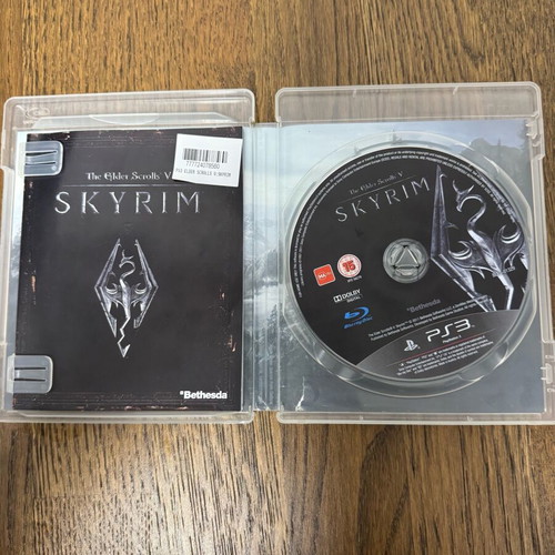 The Elder Scrolls Collection за PS3 употребяван, Skyrim и Oblivion