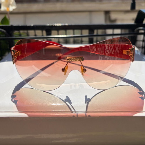 Gianfranco Ferré Sunglasses like new, pink Y2K