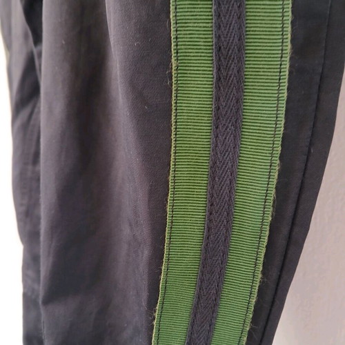 Rossodisera Capri pants new, black with green stripes