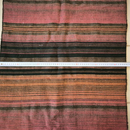 Traditional Handmade Rug 65cm x 1.40m like new