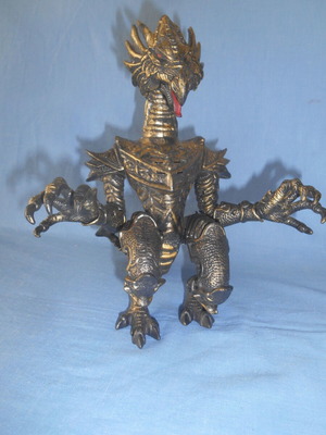 Πλαστικός δράκος μεταχειρισμένος, ύψος 24 εκατοστά