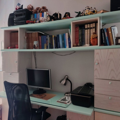 Bookcase like new, made by carpenter, adjustable size