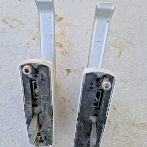 Aluminum window handles used, set of two pieces