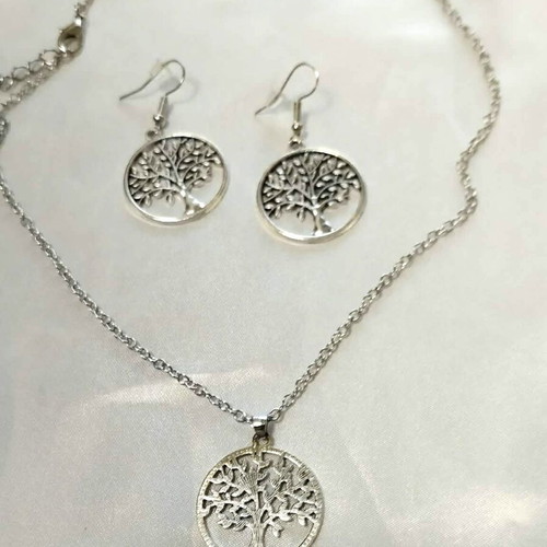 Tree of Life necklace and earring set silver new