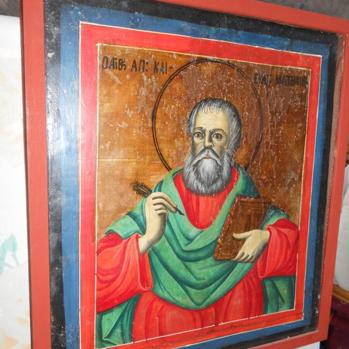 Icon oil on wood of Apostle and Evangelist Matthew like new