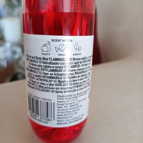 Strawberry Kiss Hair and Body Mist 150ml new, authentic