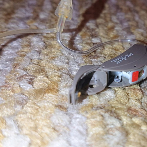 Next 16 hearing aid like new