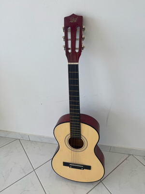 Ready Ace children's guitar used
