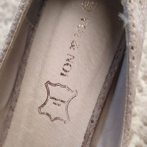 Voi & Noi rose gold pumps new, size 38 with box