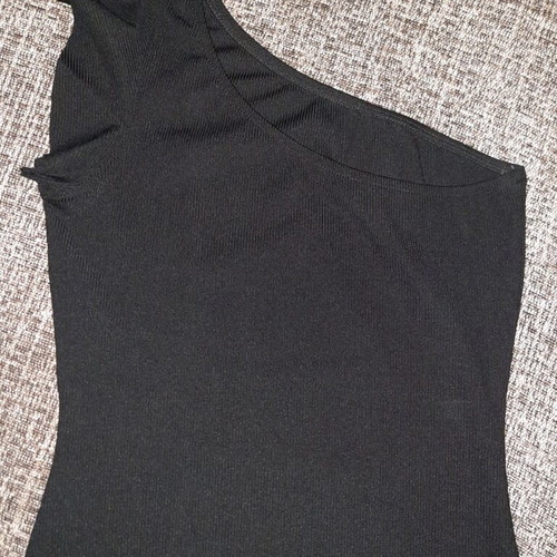 Women's one-shoulder top with ruffle new, black, size S