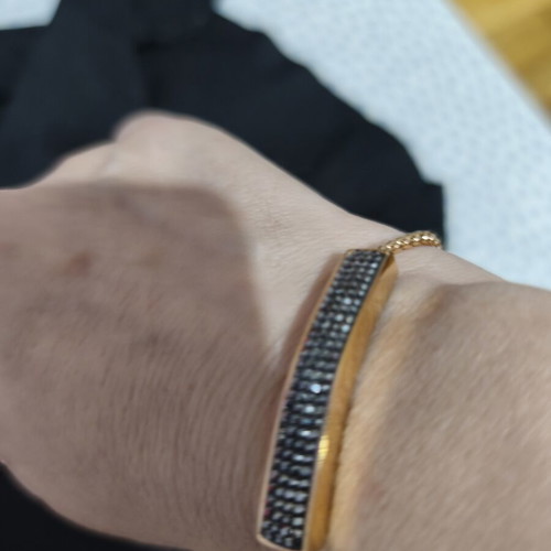 Gouri bracelet with green zircon, used, gold color, 2017