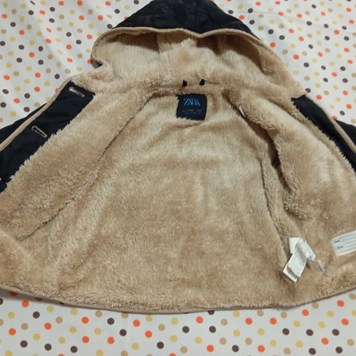 Zara jacket for 2-3 years old, unisex, like new, black and beige