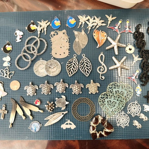 Metal craft set elements like new